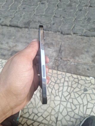 iPhone 12 Batería Reemplazada