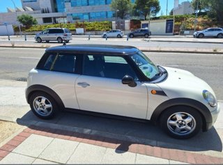 MINI Cooper R56  2008