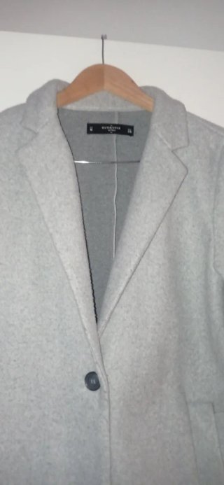 Abrigo de paño gris
