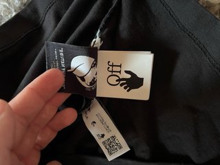 T-shirt Off-White nera
