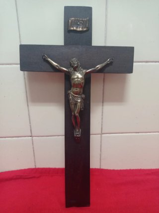 Crucifijo antiguo madera y bronce