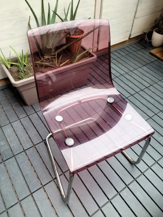 Silla Tobias transparente rosa
