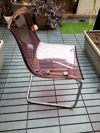 Silla Tobias transparente rosa