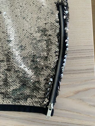 Falda Zara lentejuelas plateadas