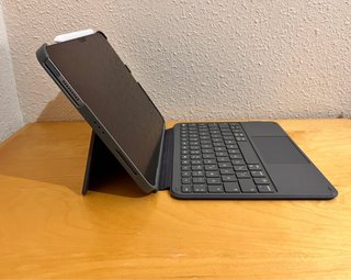 iPad Air 4 11 128GB + Pencil + Teclado