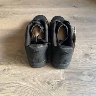 Nike Air Force 1 Triple Black Talla 40
