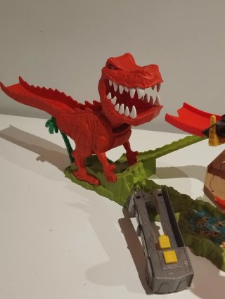 Hot Wheels Duelo T-Rex