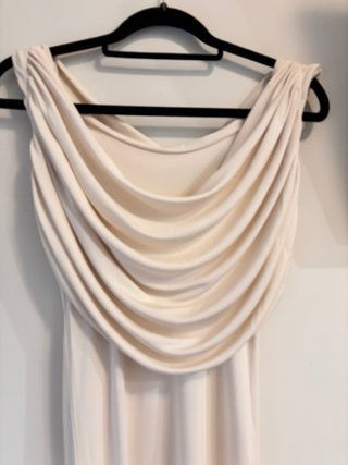 Vestido largo drapeado marfil talla S