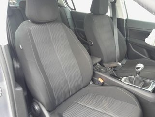 Piloto tras der peugeot 1139869 9677817580 308