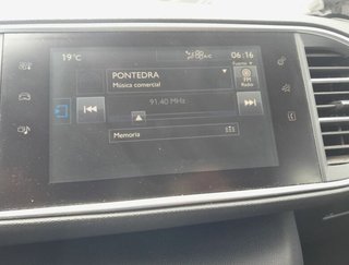 Piloto tras der peugeot 1139869 9677817580 308
