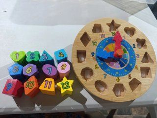 Reloj educativo madera 12 bloques