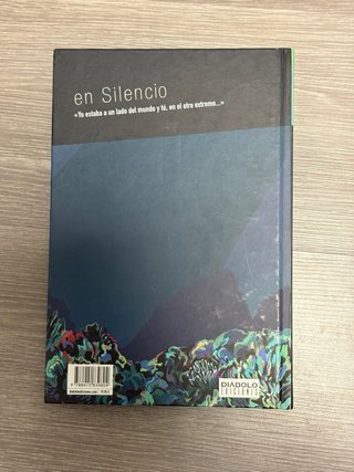 En silencio