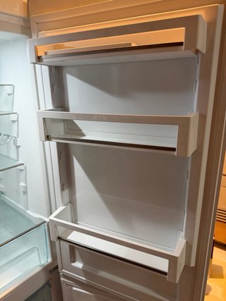 Nevera Liebherr blanca