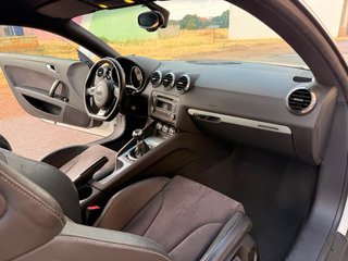Audi TT 2.0 TDI 170 CV 2011