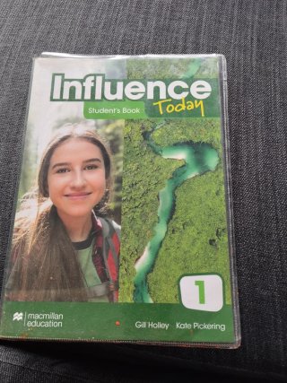 INFLUENCE TODAY 1 Student's book: libro de text...