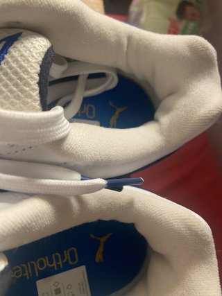 Zapatillas Puma Blancas y Azules