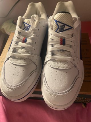 Zapatillas Puma Blancas y Azules