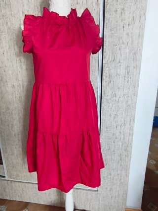 Vestido rojo con volantes