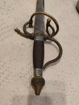 Espada decorativa