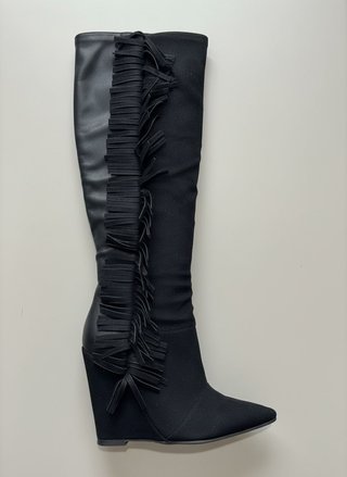 Nuevas a estrenar Botas altas cuña flecos negro