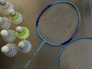 Raquetas y volantes de bádminton