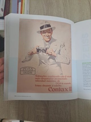 Carteles españoles del siglo XX