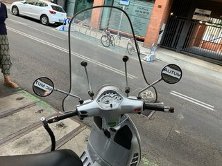 Vespa 125 Granturismo Plata 2005