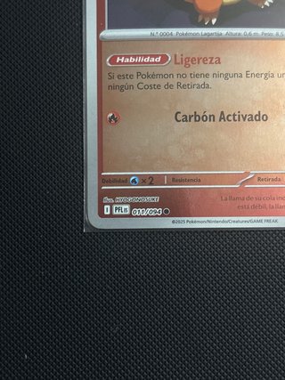 2 Cartas Pokémon Charmander y Charmeleon Holo