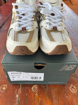 New Balance 530 Beige/Marrón Talla 37