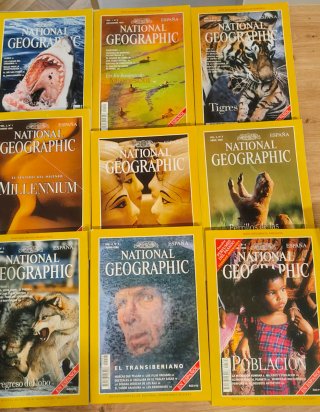 Lote 28 revistas National Geographic + Mapas
