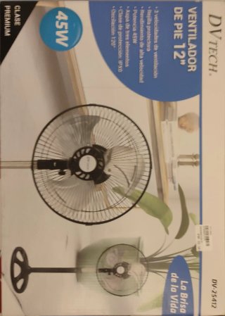 Ventilador DVTEC pequeño con su caja.