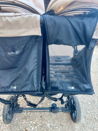 Carro doble (gemelar) Niu Vent con capazo
