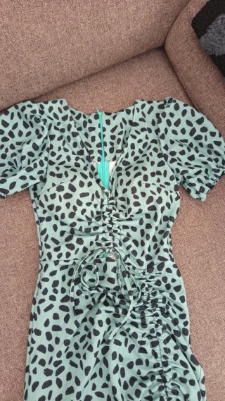 Vestido verde estampado leopardo