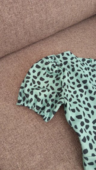 Vestido verde estampado leopardo