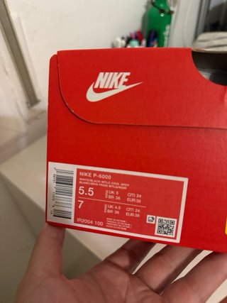 Nike P-6000 unisex sin estrenar