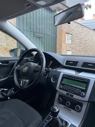 Volkswagen Passat 2011