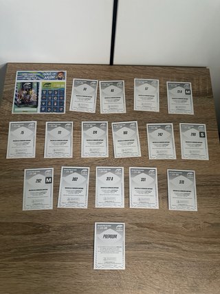 2 Cromos Conmemorativos Liga F Moeve 25-26 + 16