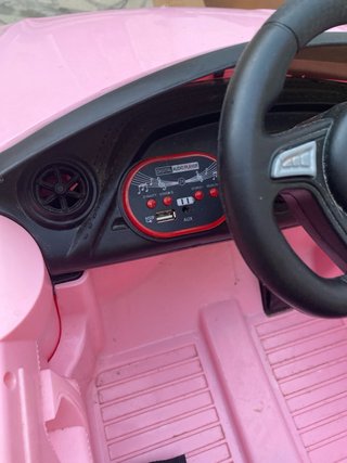 Coche eléctrico infantil rosa