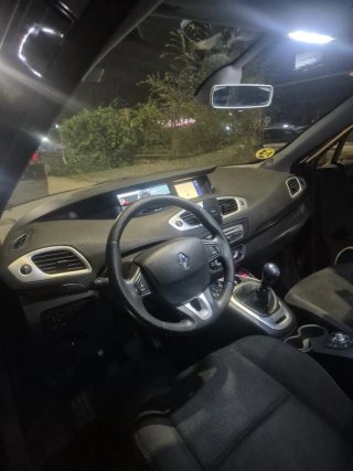 Renault Grand Scenic 2010 1.9 Dci 130 cv