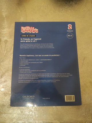 Libro de Francés de 2º o 3º de ESO