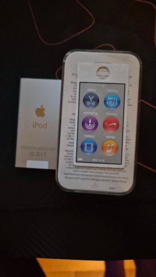 Apple iPod Nano Plata