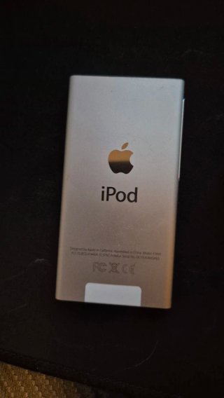 Apple iPod Nano Plata