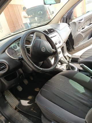 Lancia Delta 2010