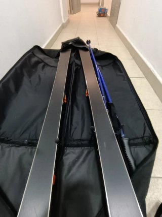 Esquís Volski 170cm + Bastones + Bolsa