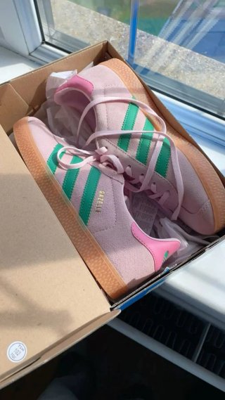 Zapatillas Adidas Gazelle Rosa y Verde