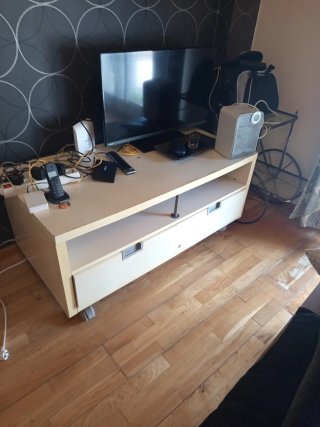 Mueble TV con dos cajones