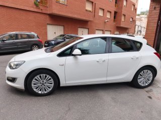 Opel Astra 2013