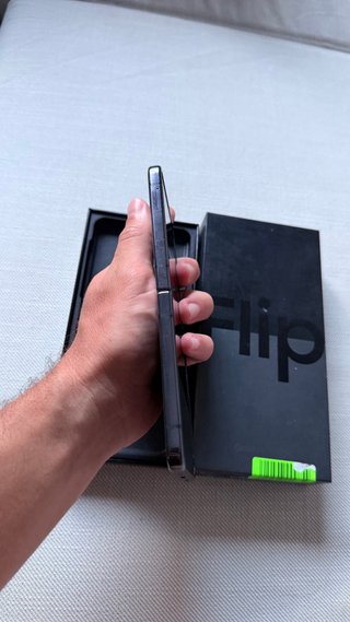 Samsung Z Flip 4 256GB Negro/Gris