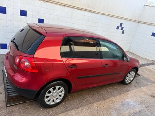 Volkswagen Golf 2005