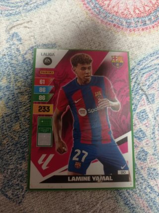 Carta Lamine Yamal LaLiga EA Sports 23/24